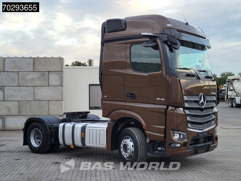 Mercedes-Benz Actros 1848 4X2 BigSpace Retarder 2x Tanks ACC Standklima MirrorCam Euro 6 - 트랙터 유닛 : 사진 3 Mercedes-Benz Actros 1848 4X2 BigSpace Retarder 2x Tanks ACC Standklima MirrorCam Euro 6 - 트랙터 유닛 : 사진 3