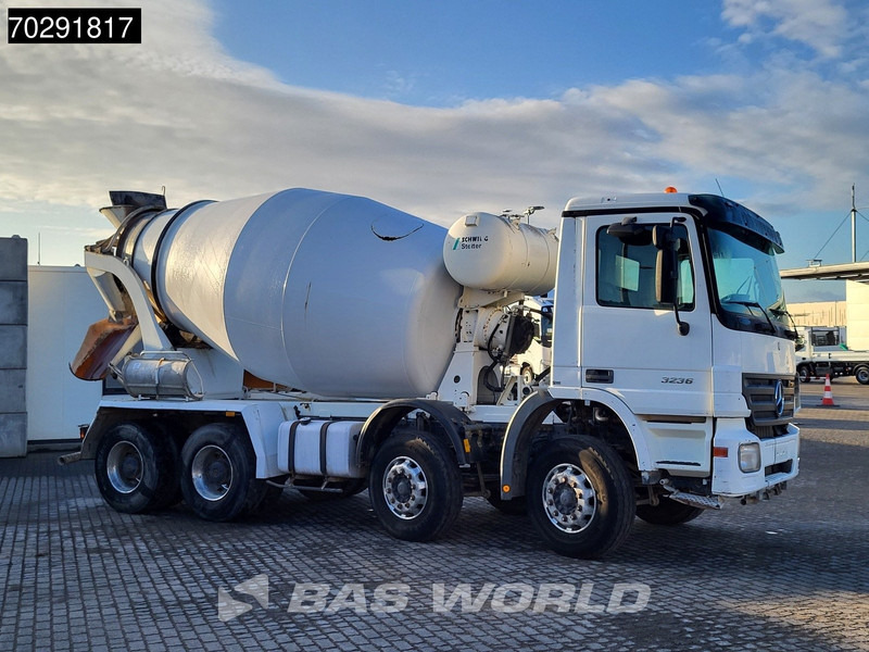 Mercedes-Benz Actros 3236 8X4 9m3 Stetter Mixer Retarder Steelsuspension Big-Axle Euro 3 - 콘크리트 믹서 트럭 : 사진 3 Mercedes-Benz Actros 3236 8X4 9m3 Stetter Mixer Retarder Steelsuspension Big-Axle Euro 3 - 콘크리트 믹서 트럭 : 사진 3