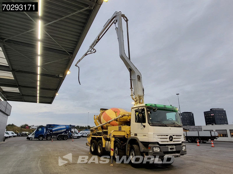 Mercedes-Benz Actros 3244 8X4 Retarder Putzmeister 24 Mtrs Pumi Big-Axle 3-Pedals Euro 4 - 콘크리트 펌프 트럭 : 사진 3 Mercedes-Benz Actros 3244 8X4 Retarder Putzmeister 24 Mtrs Pumi Big-Axle 3-Pedals Euro 4 - 콘크리트 펌프 트럭 : 사진 3