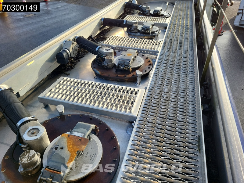 Mercedes-Benz Antos 1824 4X2 13.500Liter Fuel tanker ADR Automatic Euro 6 - 유조트럭 : 사진 5 Mercedes-Benz Antos 1824 4X2 13.500Liter Fuel tanker ADR Automatic Euro 6 - 유조트럭 : 사진 5