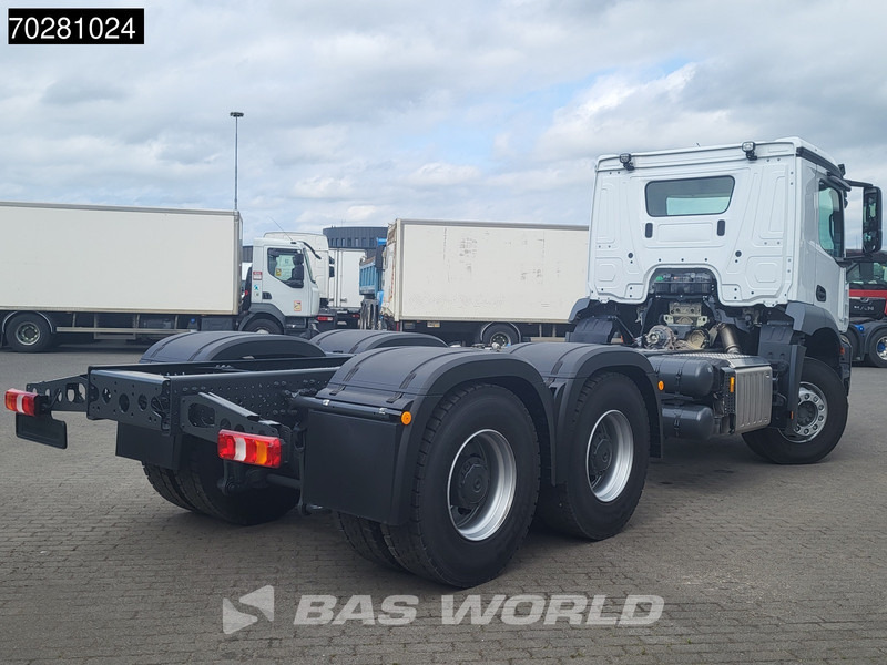Mercedes-Benz Arocs 2636 6X4 NEW chassis Flywheel PTO Big-Axle Automatic Steelsuspension Euro 6 - 캡 새시 트럭 : 사진 5 Mercedes-Benz Arocs 2636 6X4 NEW chassis Flywheel PTO Big-Axle Automatic Steelsuspension Euro 6 - 캡 새시 트럭 : 사진 5