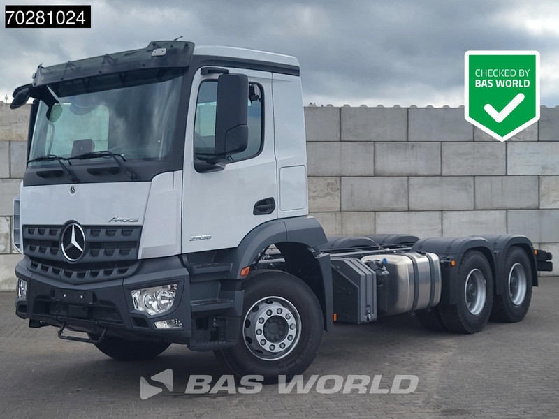 Mercedes-Benz Arocs 2636 6X4 NEW chassis Flywheel PTO Big-Axle Automatic Steelsuspension Euro 6 - 캡 새시 트럭 : 사진 1 Mercedes-Benz Arocs 2636 6X4 NEW chassis Flywheel PTO Big-Axle Automatic Steelsuspension Euro 6 - 캡 새시 트럭 : 사진 1