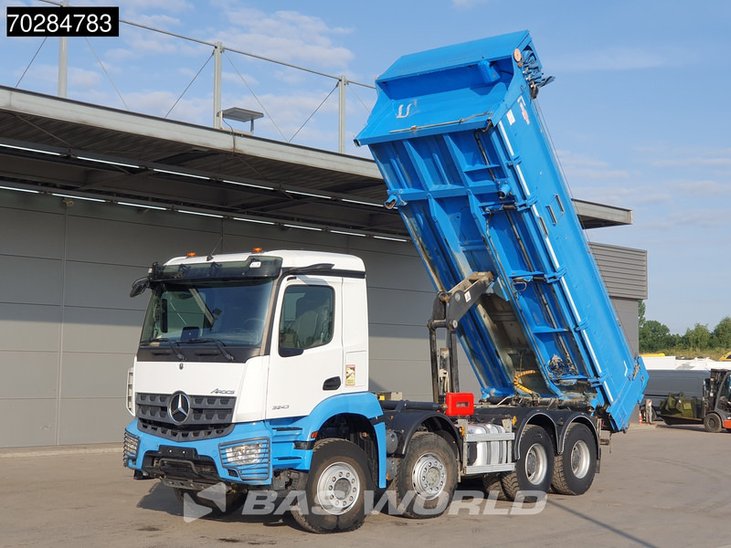 Mercedes-Benz Arocs 3243 8X4 14m3 2-side tipper Big-Axle Steelsuspension Navi Euro 6 - 덤프트럭 : 사진 3 Mercedes-Benz Arocs 3243 8X4 14m3 2-side tipper Big-Axle Steelsuspension Navi Euro 6 - 덤프트럭 : 사진 3