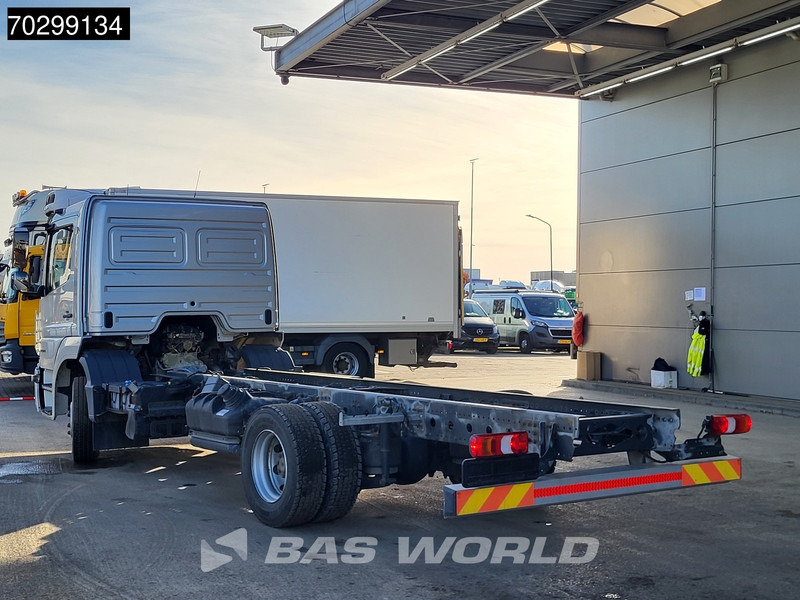 Mercedes-Benz Atego 1224 Atego 4X2 12tons chassis LOW Mileage! Automatic Airco Euro 6 - 캡 새시 트럭 : 사진 2 Mercedes-Benz Atego 1224 Atego 4X2 12tons chassis LOW Mileage! Automatic Airco Euro 6 - 캡 새시 트럭 : 사진 2