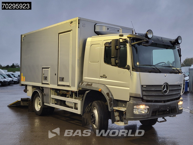 Mercedes-Benz Atego 1330 4X4 4x4 Steelsuspension 1500kg Ladebordwand Automatic Euro 6 - 박스 트럭 : 사진 3 Mercedes-Benz Atego 1330 4X4 4x4 Steelsuspension 1500kg Ladebordwand Automatic Euro 6 - 박스 트럭 : 사진 3