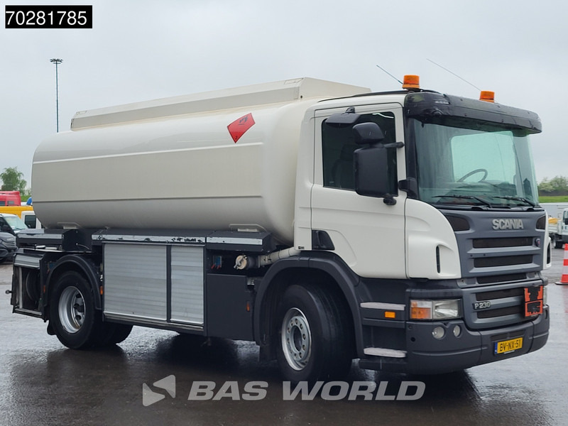 Scania P230 4X2 NL-Truck 3 compartments 16.300 Ltr ADR 3-Pedals Euro 5 - 유조트럭 : 사진 3 Scania P230 4X2 NL-Truck 3 compartments 16.300 Ltr ADR 3-Pedals Euro 5 - 유조트럭 : 사진 3