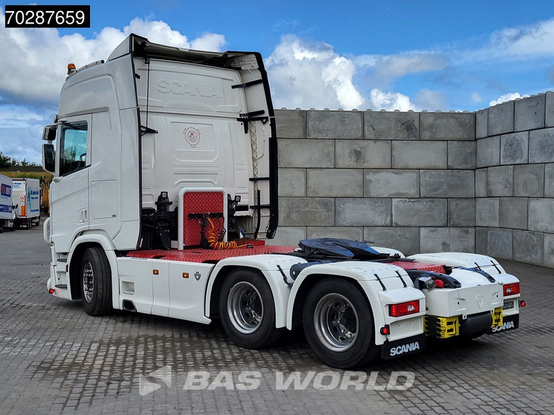 Scania R590 R 6X4 Full-Air Retarder Standklima Leather LED - 트랙터 유닛 : 사진 2 Scania R590 R 6X4 Full-Air Retarder Standklima Leather LED - 트랙터 유닛 : 사진 2