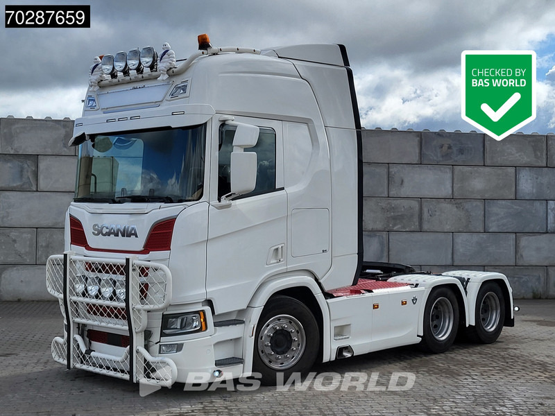 Scania R590 R 6X4 Full-Air Retarder Standklima Leather LED - 트랙터 유닛 : 사진 1 Scania R590 R 6X4 Full-Air Retarder Standklima Leather LED - 트랙터 유닛 : 사진 1