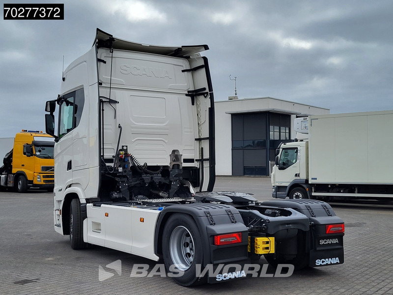 Scania S560 4X2 NEW! Retarder Full-Air 2xTanks Leder Standklima Navi ACC LED - 트랙터 유닛 : 사진 2 Scania S560 4X2 NEW! Retarder Full-Air 2xTanks Leder Standklima Navi ACC LED - 트랙터 유닛 : 사진 2