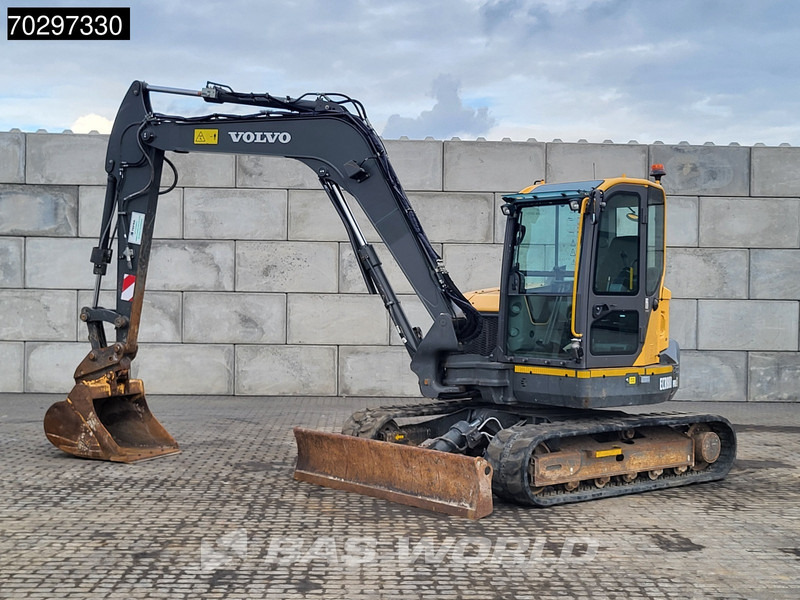 Volvo ECR88 D A/C - 3 BUCKETS - 미니 굴삭기 : 사진 3 Volvo ECR88 D A/C - 3 BUCKETS - 미니 굴삭기 : 사진 3