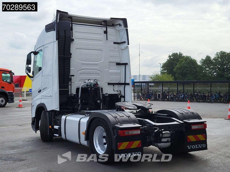 Volvo FH 500 4X2 2xTanks I-ParkCool Navi ACC Euro 6 - 트랙터 유닛 : 사진 2 Volvo FH 500 4X2 2xTanks I-ParkCool Navi ACC Euro 6 - 트랙터 유닛 : 사진 2