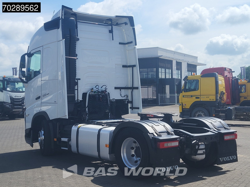 Volvo FH 500 4X2 2xTanks I-ParkCool Navi ACC Euro 6 - 트랙터 유닛 : 사진 2 Volvo FH 500 4X2 2xTanks I-ParkCool Navi ACC Euro 6 - 트랙터 유닛 : 사진 2