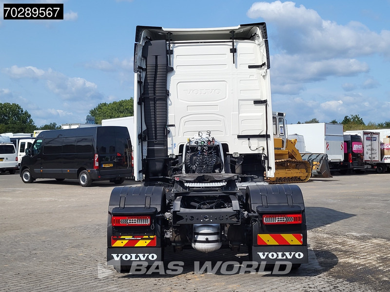Volvo FH 500 4X2 2xTanks VEB+ I-Park Cool ACC Navi Euro 6 - 트랙터 유닛 : 사진 3 Volvo FH 500 4X2 2xTanks VEB+ I-Park Cool ACC Navi Euro 6 - 트랙터 유닛 : 사진 3