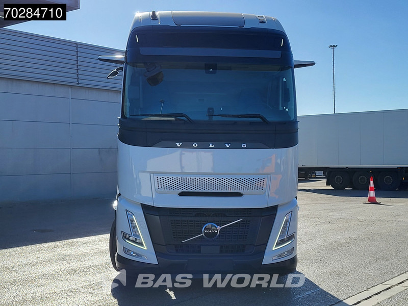 Volvo FH 62 R AERO 6X2 NEW Horsetruck chassis Lift+Lenkachse Dynamic Steering Mirror cam Euro 6 - 캡 새시 트럭 : 사진 5 Volvo FH 62 R AERO 6X2 NEW Horsetruck chassis Lift+Lenkachse Dynamic Steering Mirror cam Euro 6 - 캡 새시 트럭 : 사진 5