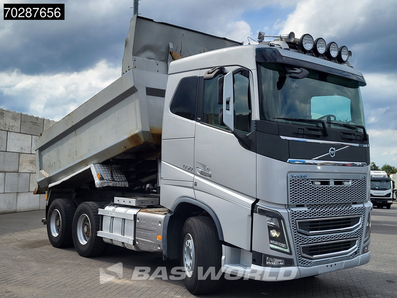 Volvo FH16 650 FH16 6X4 12m3 tipper Big-Axle Automatic Xenon Euro 6 - 덤프트럭 : 사진 3 Volvo FH16 650 FH16 6X4 12m3 tipper Big-Axle Automatic Xenon Euro 6 - 덤프트럭 : 사진 3