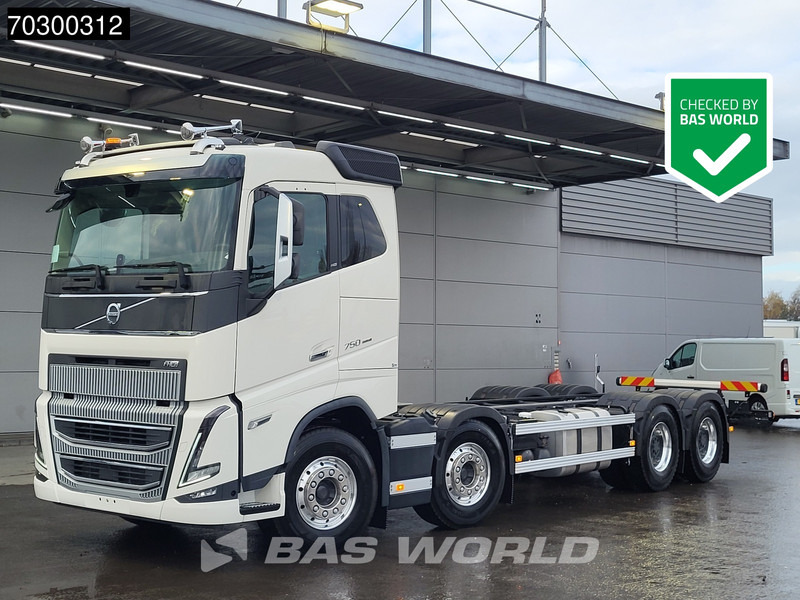 Volvo FH16 750 FH16 8X4 NEW 8x4 chassis! Air suspension Big-Axle Automatic VEB+ Euro 6 - 캡 새시 트럭 : 사진 1 Volvo FH16 750 FH16 8X4 NEW 8x4 chassis! Air suspension Big-Axle Automatic VEB+ Euro 6 - 캡 새시 트럭 : 사진 1