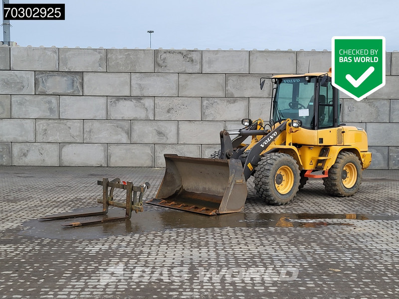 Volvo L30 G - 휠 로더 : 사진 1 Volvo L30 G - 휠 로더 : 사진 1