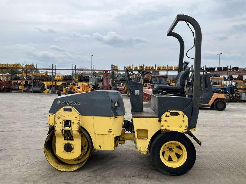 Bomag BW 135 AC - 콤비네이션 롤러 : 사진 4 Bomag BW 135 AC - 콤비네이션 롤러 : 사진 4