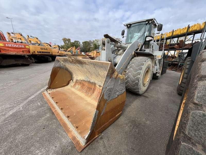 Caterpillar 962K - 휠 로더 : 사진 2 Caterpillar 962K - 휠 로더 : 사진 2