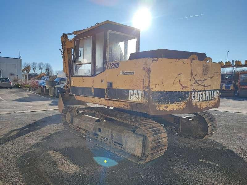 Caterpillar E120B - 크롤러 굴삭기 : 사진 5 Caterpillar E120B - 크롤러 굴삭기 : 사진 5