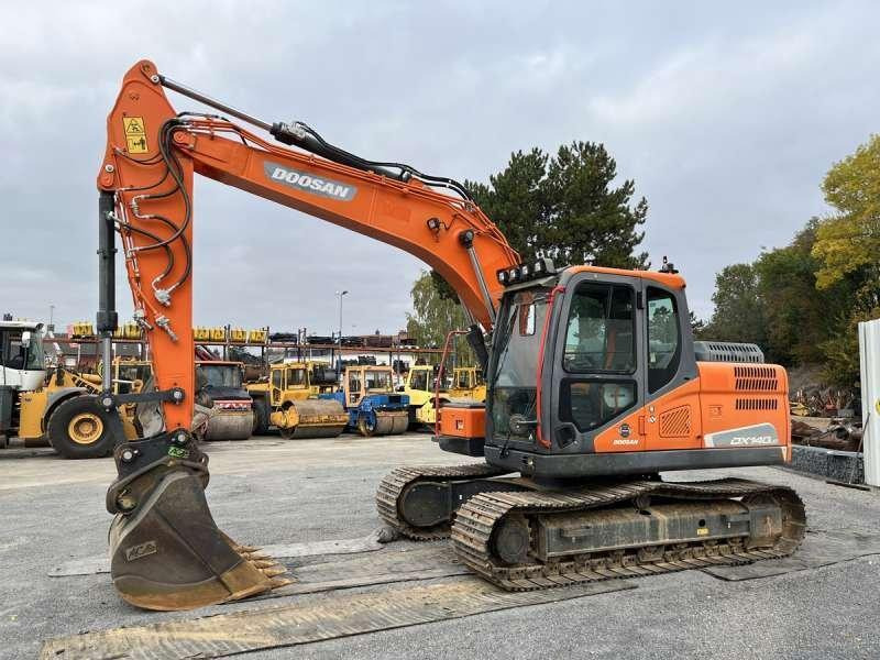 Doosan DX140LC-5 - 크롤러 굴삭기 : 사진 3 Doosan DX140LC-5 - 크롤러 굴삭기 : 사진 3