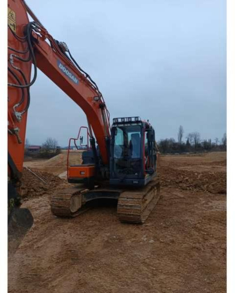 Doosan DX140LC-5 - 크롤러 굴삭기 : 사진 3 Doosan DX140LC-5 - 크롤러 굴삭기 : 사진 3