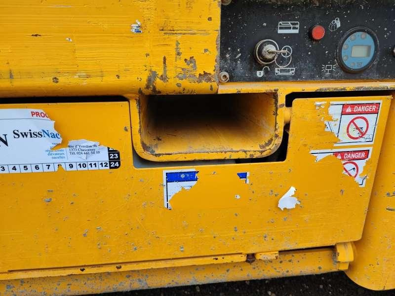 수직 마스트 리프트 Haulotte CISEAUX COMPACT 8 : 사진 23