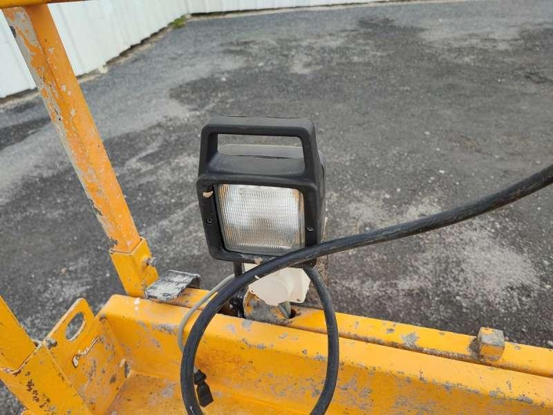 수직 마스트 리프트 Haulotte CISEAUX COMPACT 8 : 사진 32