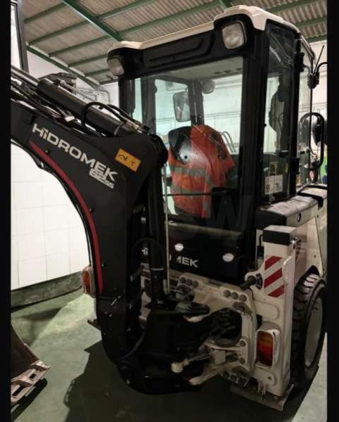 Hidromek HMK62SS - 백호 로더 : 사진 3 Hidromek HMK62SS - 백호 로더 : 사진 3