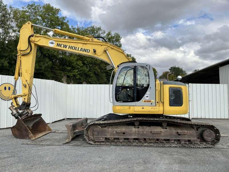 Kobelco SK235SRNLC-1ES - 크롤러 굴삭기 : 사진 3 Kobelco SK235SRNLC-1ES - 크롤러 굴삭기 : 사진 3