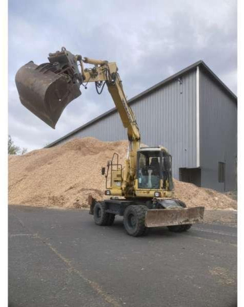 Komatsu PW160-7K - 휠 굴삭기 : 사진 4 Komatsu PW160-7K - 휠 굴삭기 : 사진 4