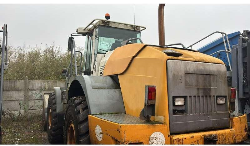 Liebherr L544 2PLUS2 - 휠 로더 : 사진 3 Liebherr L544 2PLUS2 - 휠 로더 : 사진 3