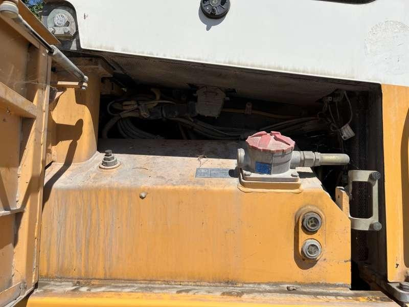 크롤러 로더 Liebherr LR614 : 사진 34