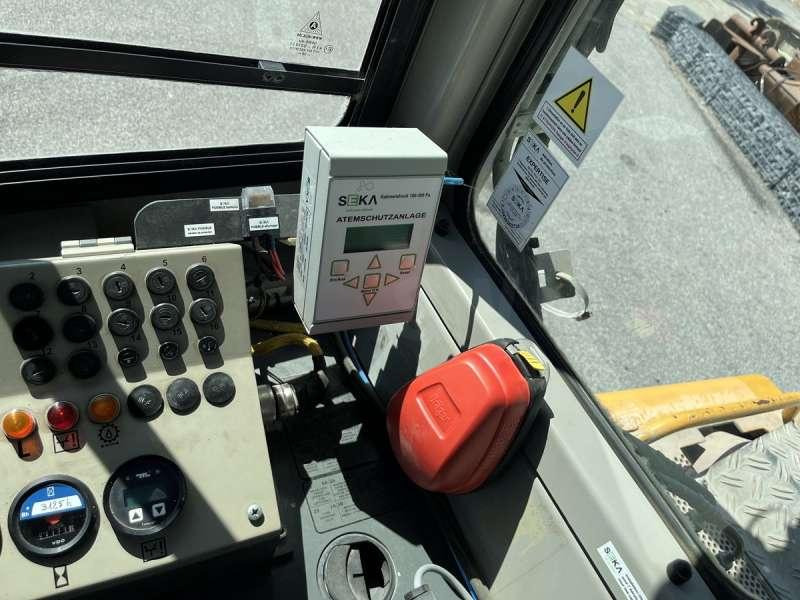 크롤러 로더 Liebherr LR614 : 사진 39