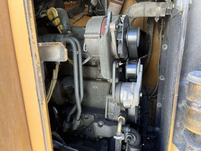 크롤러 로더 Liebherr LR614 : 사진 31