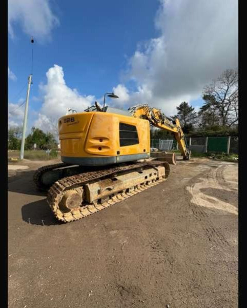 Liebherr R926 COMPACT - 크롤러 굴삭기 : 사진 4 Liebherr R926 COMPACT - 크롤러 굴삭기 : 사진 4