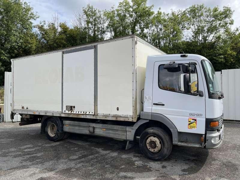 Mercedes ATEGO 1018 - 캡 새시 트럭 : 사진 1 Mercedes ATEGO 1018 - 캡 새시 트럭 : 사진 1