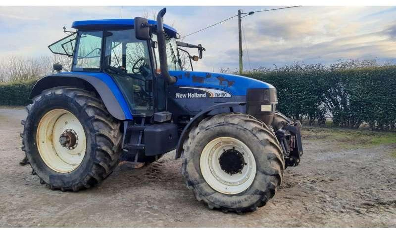 New Holland TM190 - 장궤형 트랙터 : 사진 1 New Holland TM190 - 장궤형 트랙터 : 사진 1