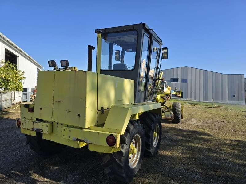 O and K Niveleuse F106A - 그레이더 : 사진 5 O and K Niveleuse F106A - 그레이더 : 사진 5