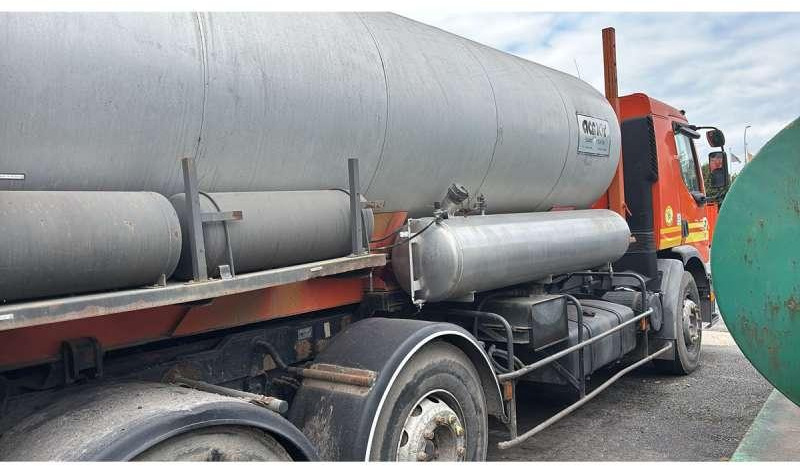 Renault PREMIUM 370-26 - 아스팔트 살폭;; : 사진 5 Renault PREMIUM 370-26 - 아스팔트 살폭;; : 사진 5