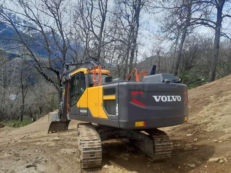 Volvo EC220ENH - 크롤러 굴삭기 : 사진 3 Volvo EC220ENH - 크롤러 굴삭기 : 사진 3