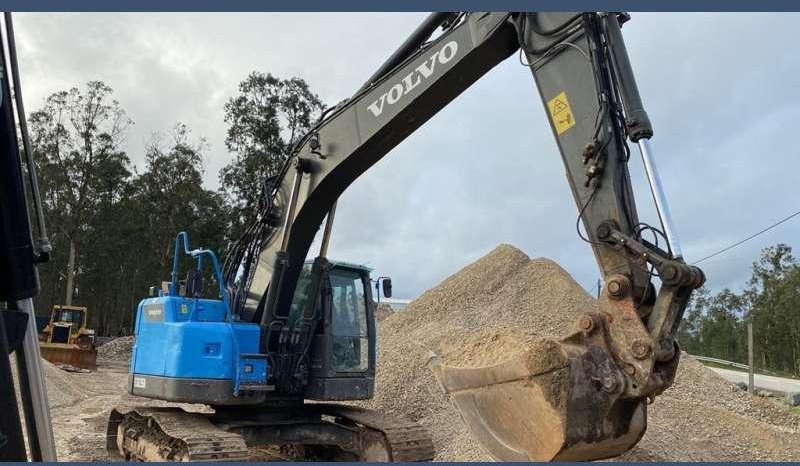 Volvo ECR235DL - 크롤러 굴삭기 : 사진 5 Volvo ECR235DL - 크롤러 굴삭기 : 사진 5