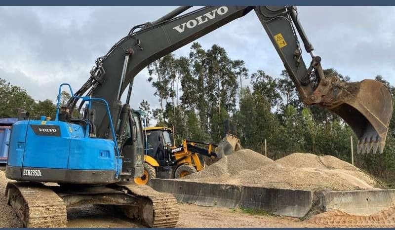 Volvo ECR235DL - 크롤러 굴삭기 : 사진 1 Volvo ECR235DL - 크롤러 굴삭기 : 사진 1