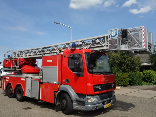 DAF LF 55.250 METZ 30 meter - 소방차 : 사진 4 DAF LF 55.250 METZ 30 meter - 소방차 : 사진 4