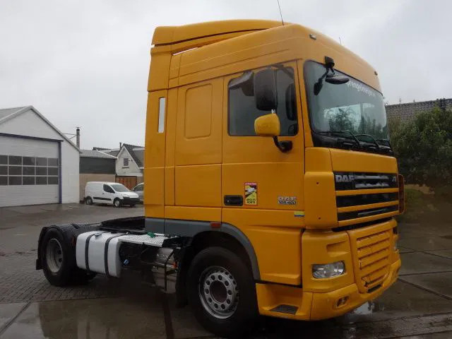 DAF XF 105.460 2 diesel tanken - 트랙터 유닛 : 사진 1 DAF XF 105.460 2 diesel tanken - 트랙터 유닛 : 사진 1