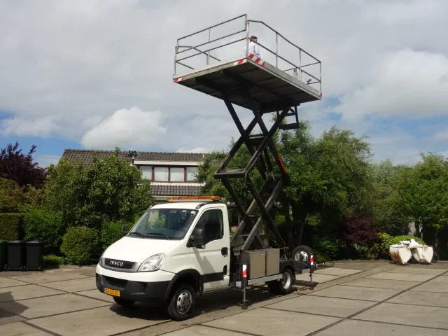 Iveco Daily 50C14 - 트럭 : 사진 1 Iveco Daily 50C14 - 트럭 : 사진 1