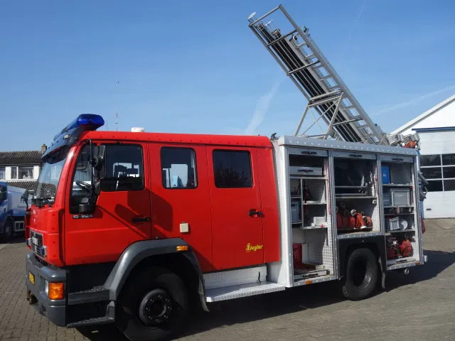 MAN 15 224-with winch 2500liter tank manual gearbox ,ziegler pomp - 소방차 : 사진 2 MAN 15 224-with winch 2500liter tank manual gearbox ,ziegler pomp - 소방차 : 사진 2