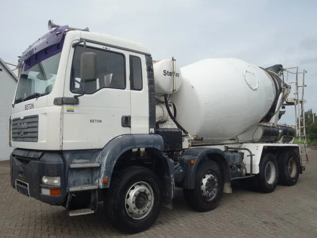 MAN TGA 35.360 8X4 MIXER STEEL SPRINGS BIG AXELS MANUAL FEUL POMP - 콘크리트 믹서 트럭 : 사진 2 MAN TGA 35.360 8X4 MIXER STEEL SPRINGS BIG AXELS MANUAL FEUL POMP - 콘크리트 믹서 트럭 : 사진 2