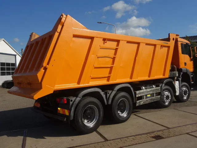 MAN TGA 41-440 8X6 MANUAL GEARBOX 22M3 MEILLER TIPPER - 덤프트럭 : 사진 2 MAN TGA 41-440 8X6 MANUAL GEARBOX 22M3 MEILLER TIPPER - 덤프트럭 : 사진 2