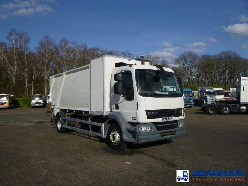 DAF LF 55.220 4X2 RHD Farid refuse truck - 쓰레기차 : 사진 2 DAF LF 55.220 4X2 RHD Farid refuse truck - 쓰레기차 : 사진 2